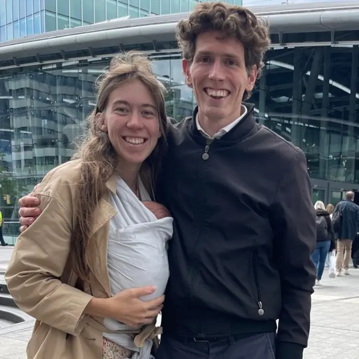 Benjamin Slingerland (met Helene) bij Utrecht Centraal